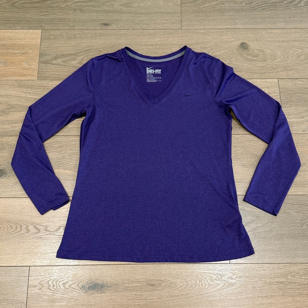 NIKE Heather Purple V-Neck‎ Dri-Fit Long Sleeve Regular Fit T-Shirt Tee Size L